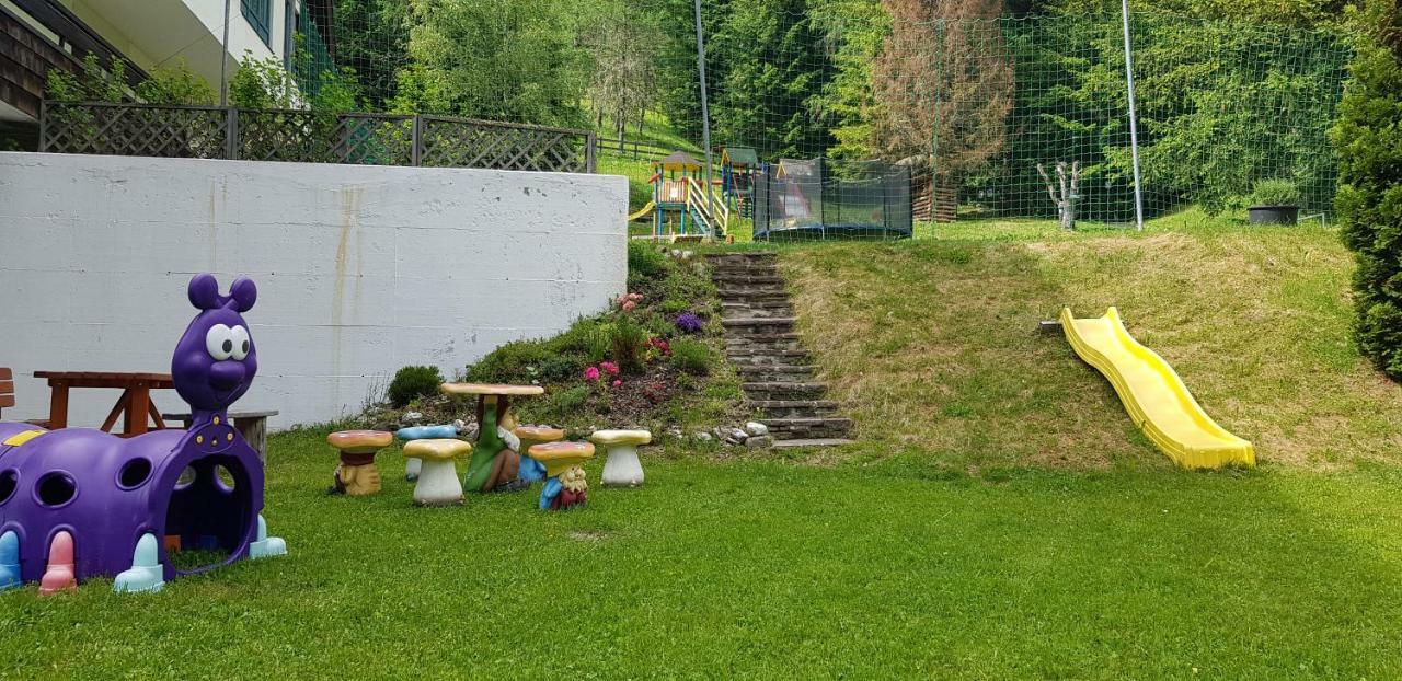 Kinder- Und Familienhotel Nockalm Innerkrems Exterior foto